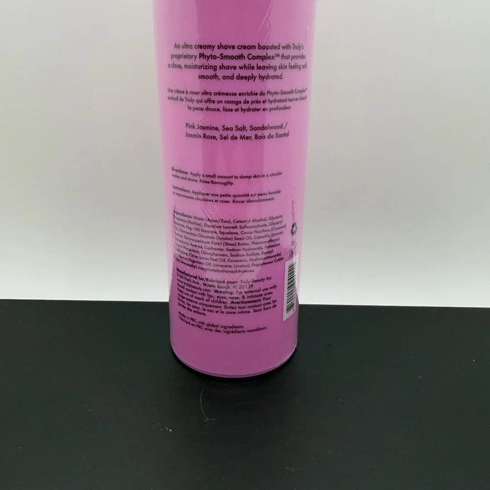 Truly Smooth Legend Hydra Smooth Shave Cream